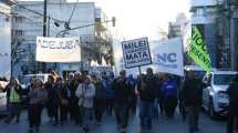 Imagen de Video | Marcha de jubilados y universitarios en Neuquén y Río Negro: así fueron las multitudinarias protestas