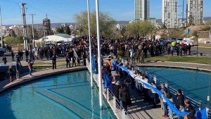 Video | Acto por el 120° aniversario de Neuquén en la Plaza de las Banderas