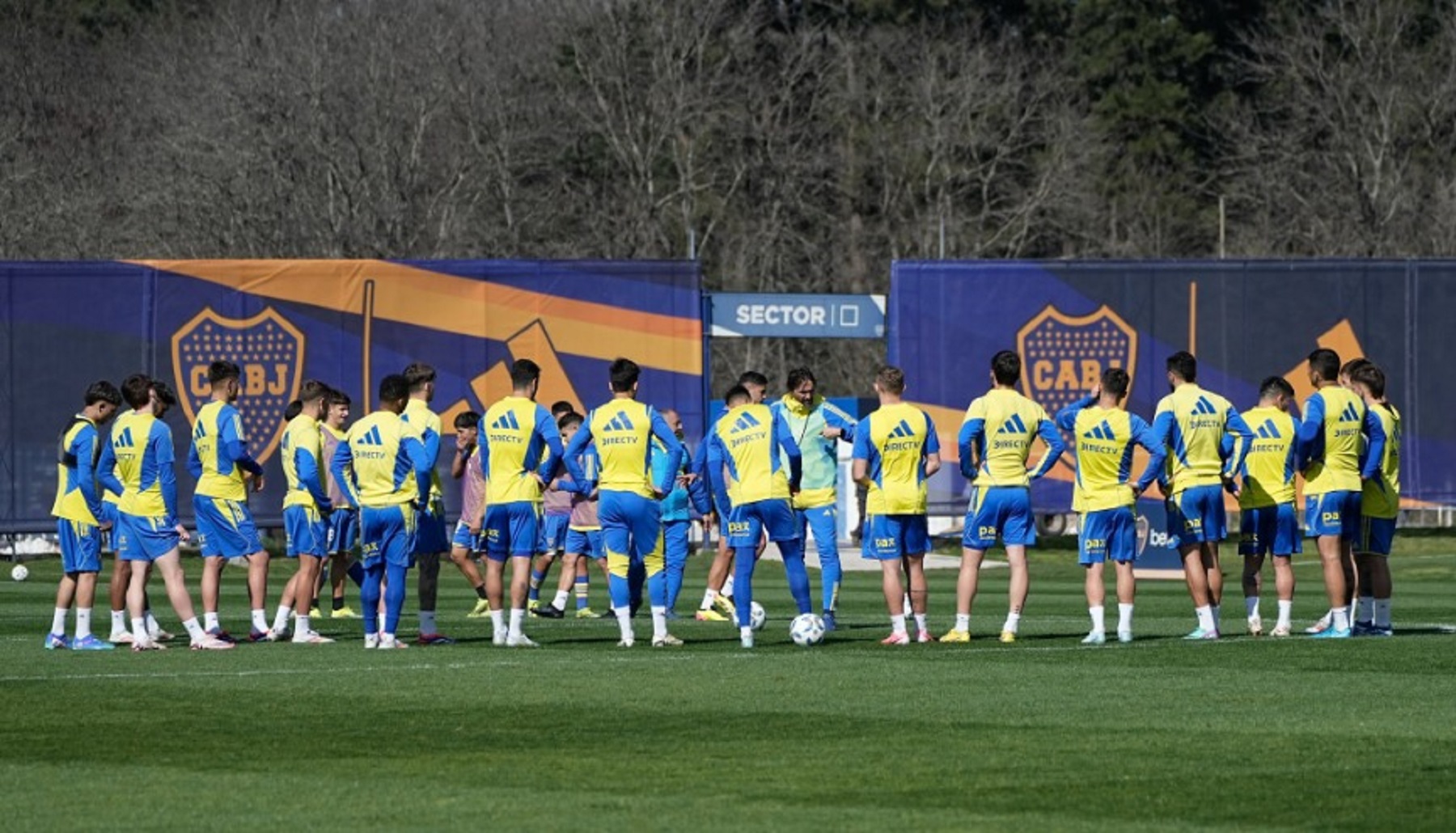 Boca se prepara para el Superclásico ante River. Foto: @BocaJrsOficial.