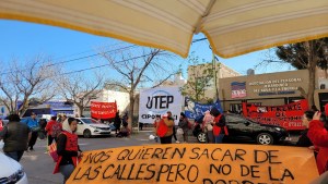 Protesta de organizaciones sociales en Cipolletti: reclaman por alimentos y trabajo