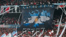 Imagen de Conmebol le prohibió a River exhibir una bandera de Malvinas en el cruce de Libertadores: el insólito motivo