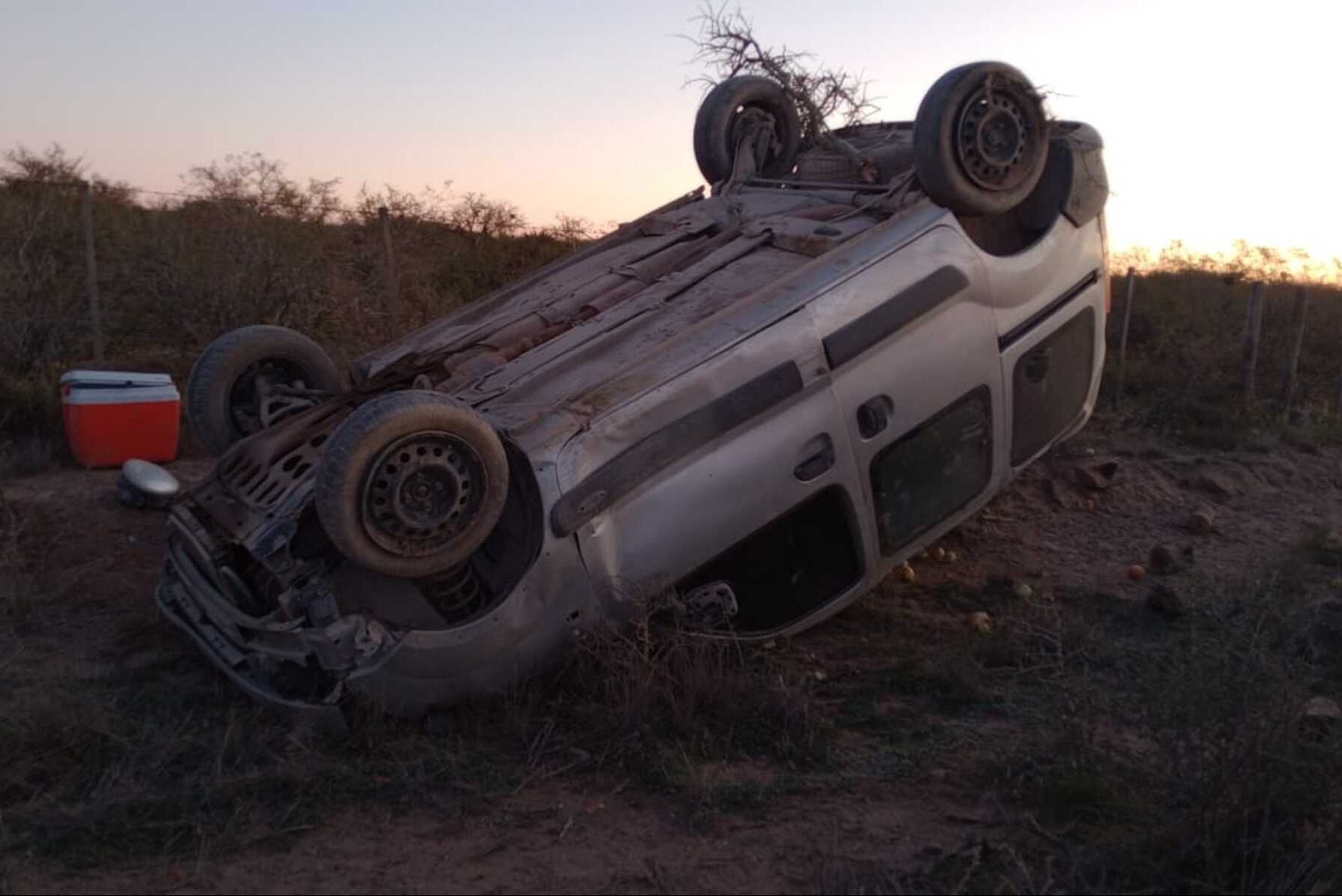 Vuelco en Ruta 3, cerca de San Antonio Oeste.