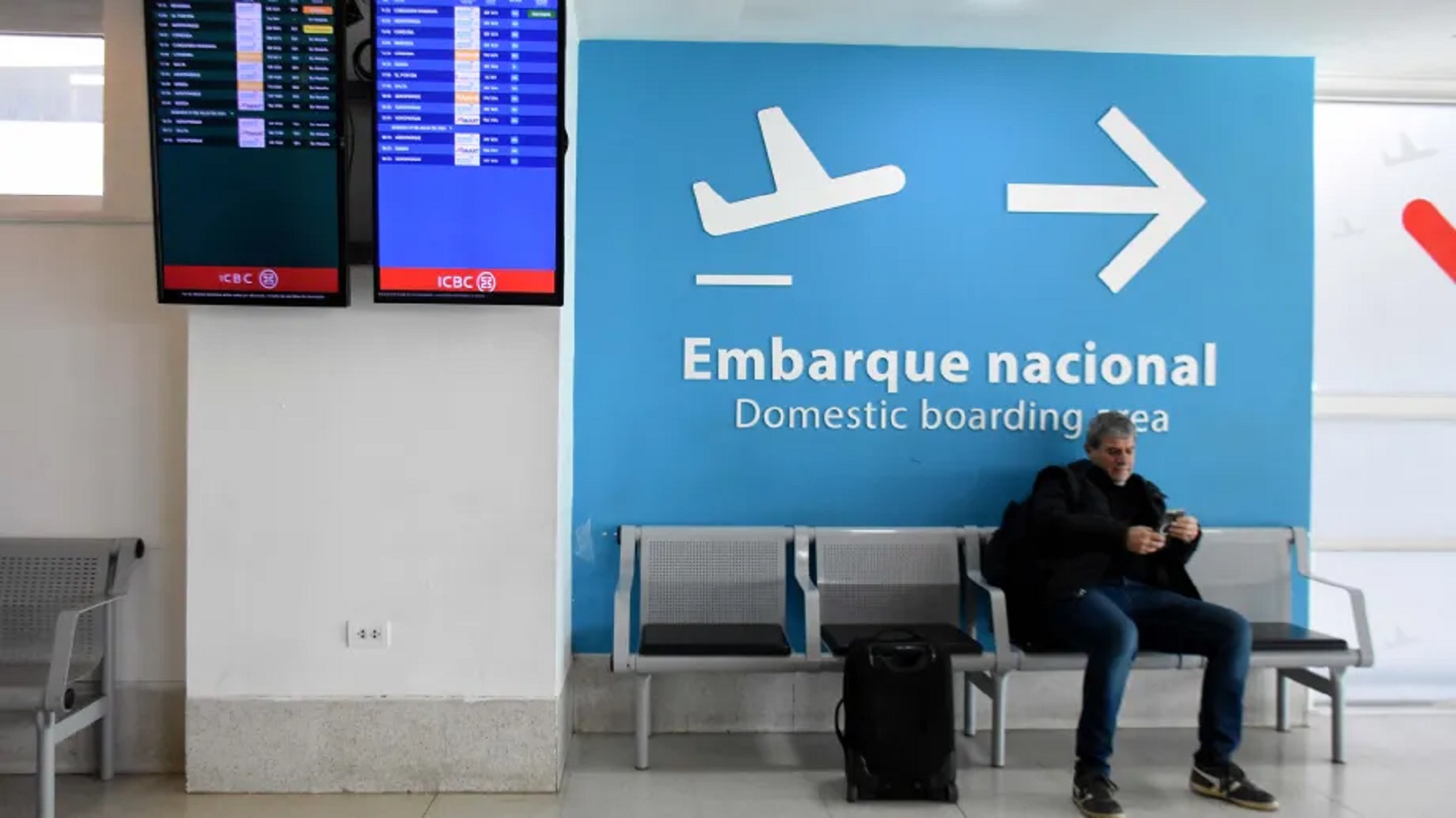 Aeropuerto de Neuquén. Foto: Matías Subat.-