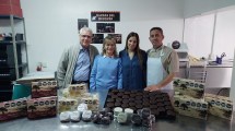 Imagen de Aniversario de Neuquén: Los alfajores artesanales neuquinos que llegaron a China