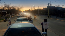 Imagen de ATEN capital culminó la caravana por Neuquén en Casa de Gobierno, este miércoles: «Por la educación pública»