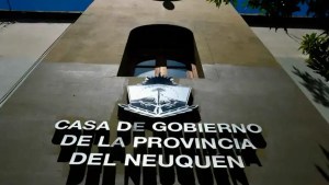 Expulsan del Estado de Neuquén a dos empleados condenados por delitos graves