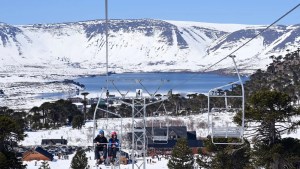 Neuquén extiende su temporada de nieve: los beneficios y ofertas con tarifas bajas para aprovechar