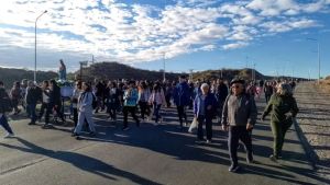 Cortes parciales de Ruta 7 el domingo entre Neuquén y Centenario por la peregrinación de la Virgen