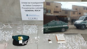 Detalles y resultados del allanamiento de Gendarmería que sorprendió a un barrio de Cipolletti