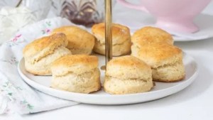 Aprendé a hacer scones clásicos con la receta de Osvaldo Gross