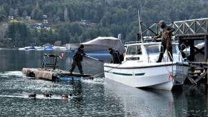 Operativo en Villa La Angostura: frentistas tenían boyas y fondeos ilegales en el lago Nahuel Huapi