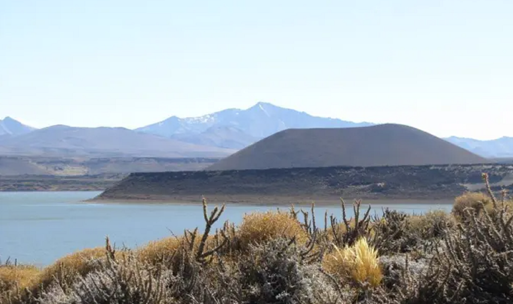 Una laguna de Neuquén cerró el paso a pescadores. Foto: archivo