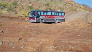 Ya funciona la línea de colectivo que conecta el norte neuquino con el servicio a Mendoza: días y horarios