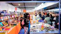 Imagen de Feria del Libro 2024 de Neuquén en fotos este martes: repasá lo más destacado del primer día