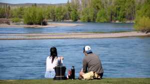 Viento y calor, pero sin alerta en Neuquén y el Alto Valle: así estará el clima este jueves