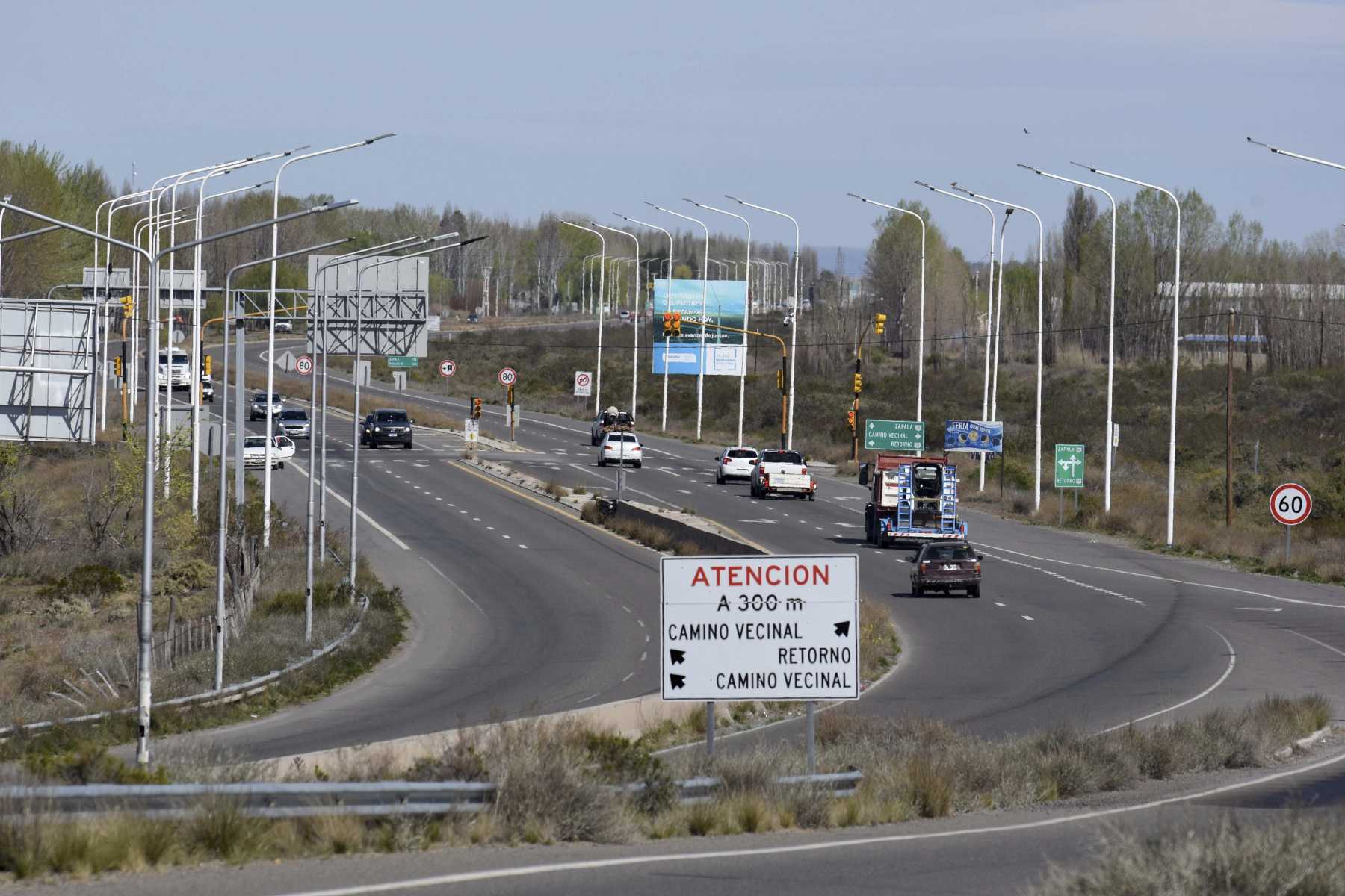 El Presupuesto 2025 el presupuesto le asigna 17.508 millones de pesos a Neuquén, para 14 obras. (Foto: Matías Subat)