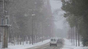 La primavera en Neuquén y Río Negro trajo nieve y viento: las zonas afectadas por el alerta, este lunes