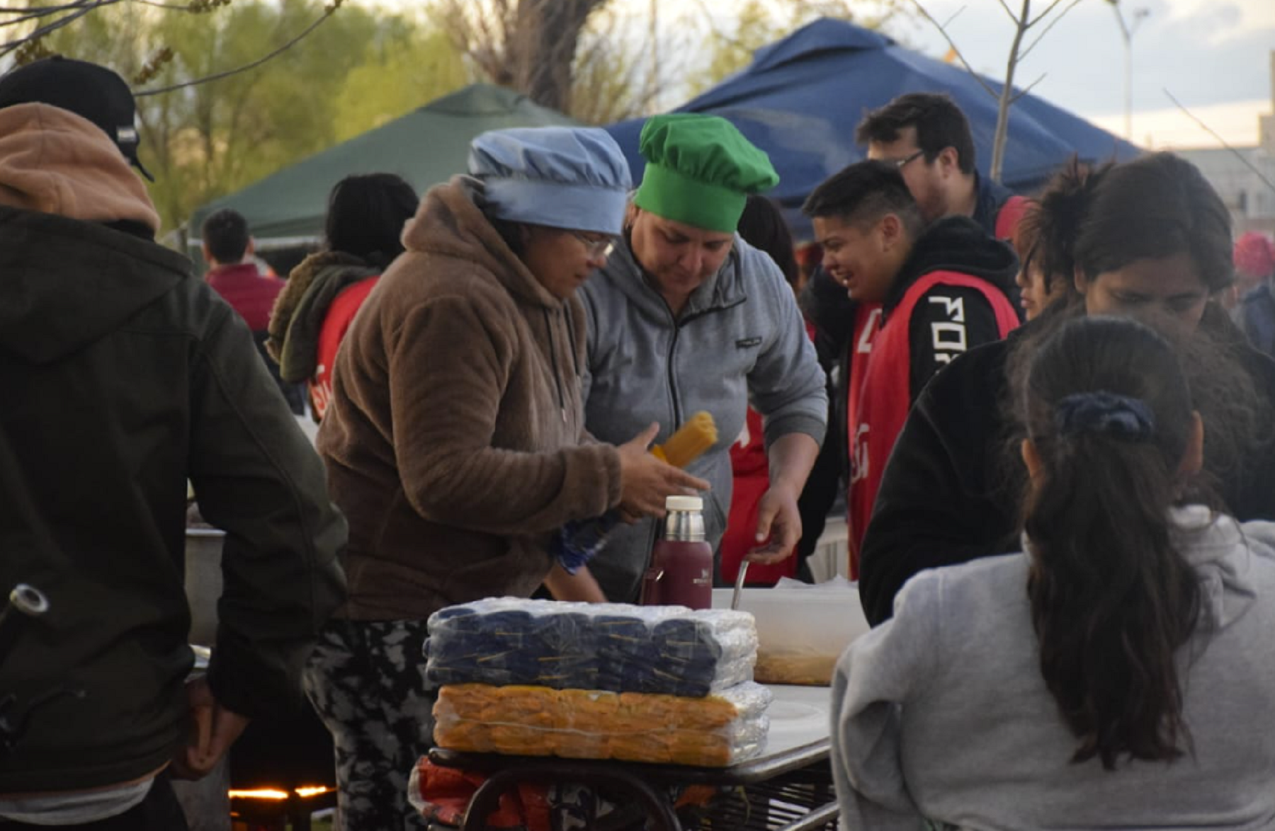 Ollas populares en Neuquén. Foto: gentileza