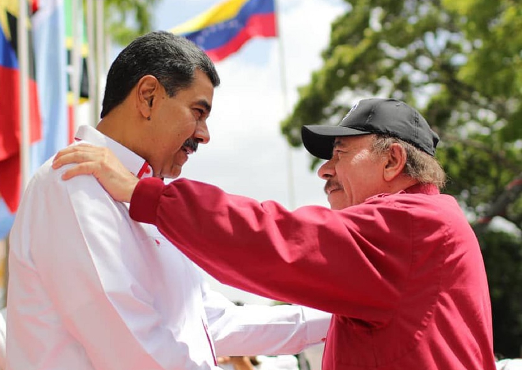 Nicolás Maduro parece inspirarse en el autócrata nicaragüense Daniel Ortega