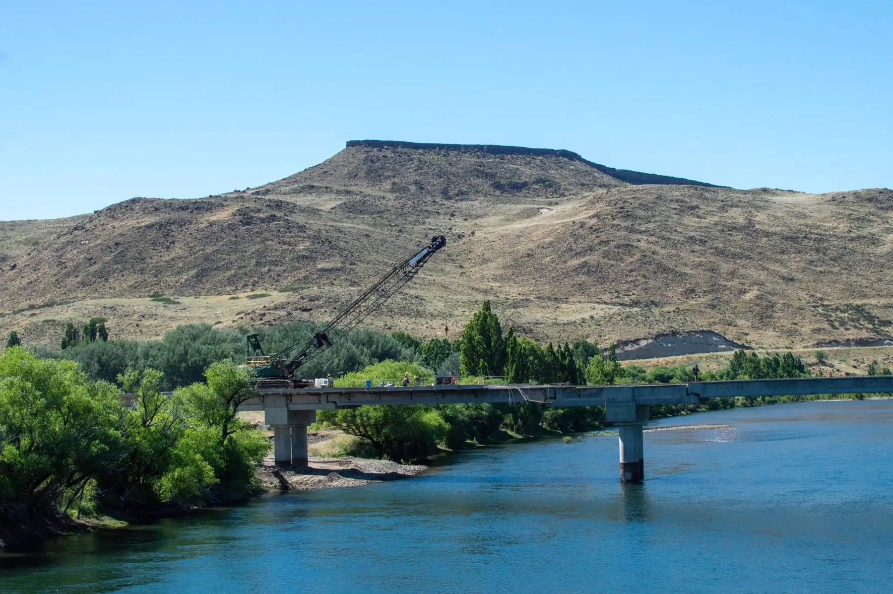 El puente de La Rinconada reemplazará al de una mano y está en obra hace 17 años. Foto: archivo.