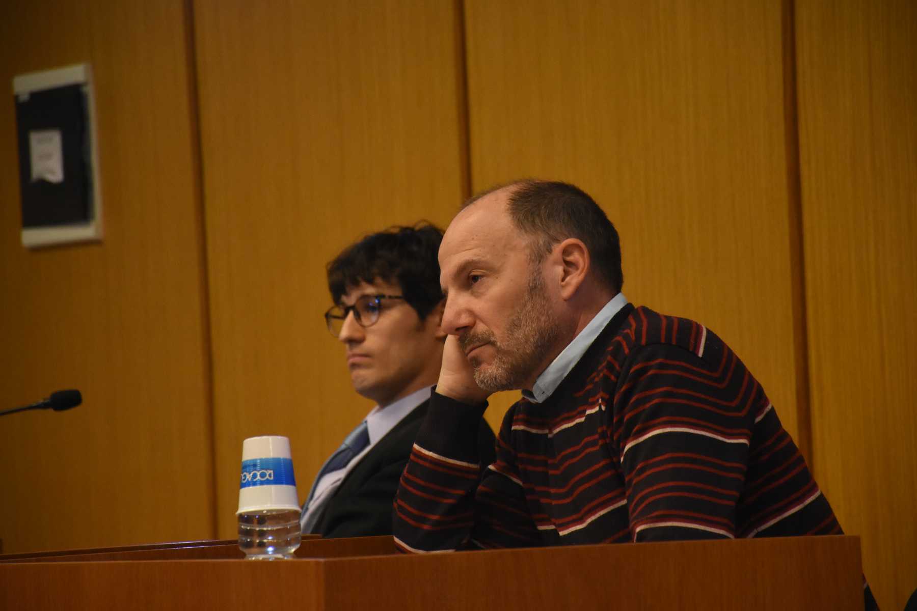 Emiliano Gatti en la audiencia que se lleva adelante en la Ciudad Judicial de Roca. (Foto: Alejandro Carnevale)