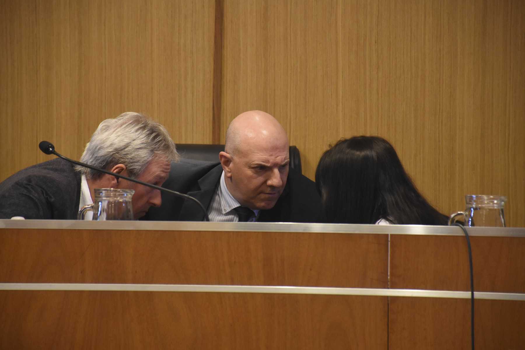 El tribunal integrado por Luciano Garrido, Verónica Rodríguez y Emilio Stadler deliberó en varias ocasiones. 