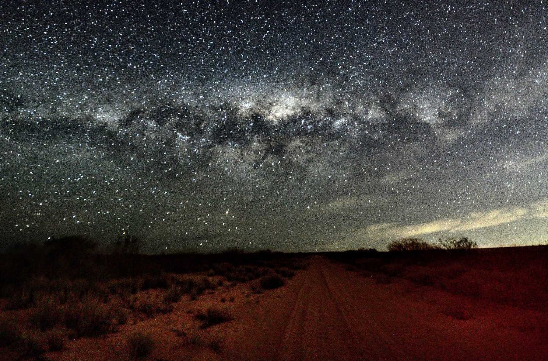 Los mejores lugares para mirar las estrellas tienen que estar lejos de la contaminación lumínica de las ciudades. Foto Alejandro Carnevale