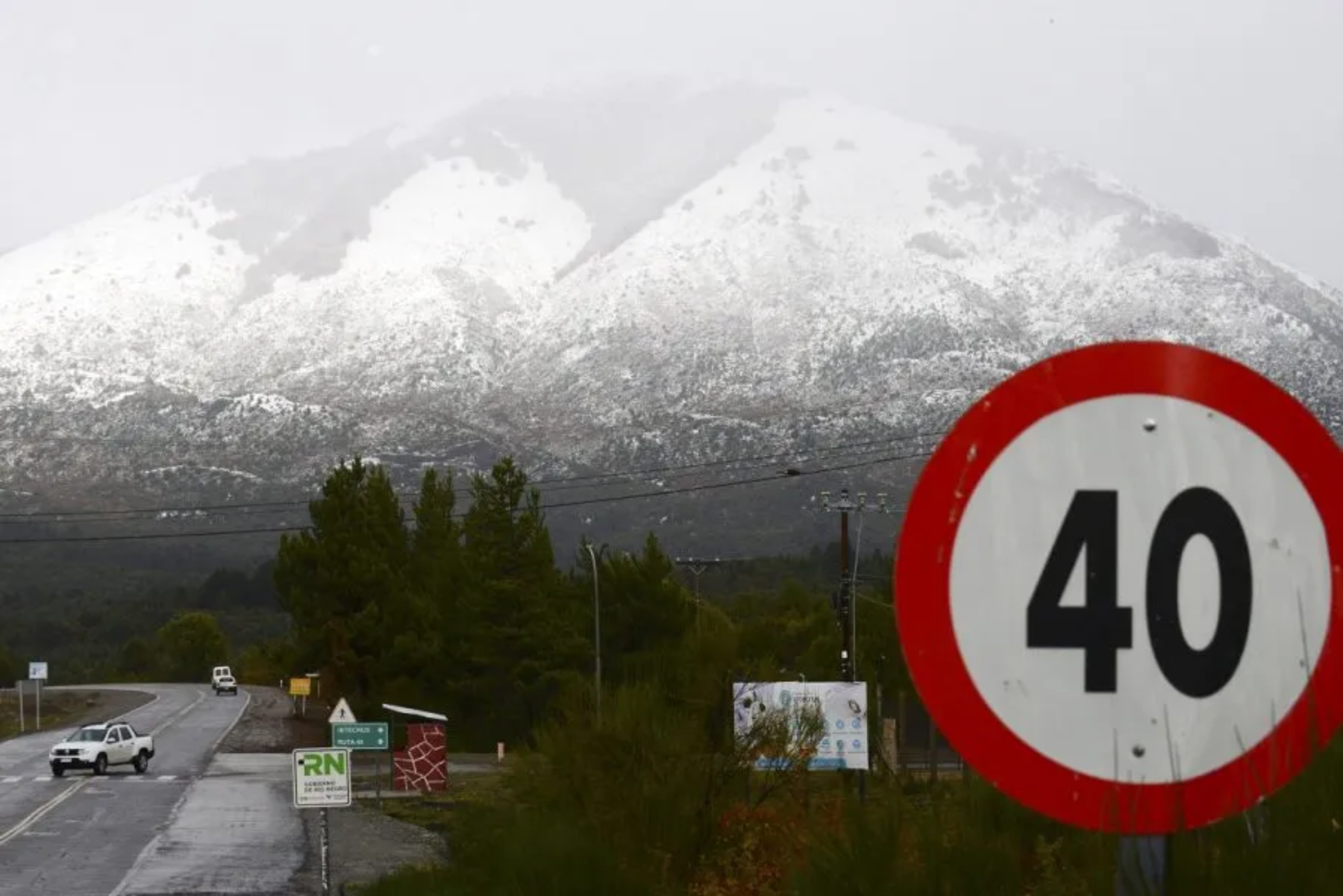 Atención turistas cierran senderos del parque nacional Nahuel Huapi por alerta meteorológica (Foto: archivo)