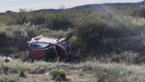 Una mujer de Roca resultó herida tras sufrir un fuerte vuelco sobre Ruta 22, en Valle Medio