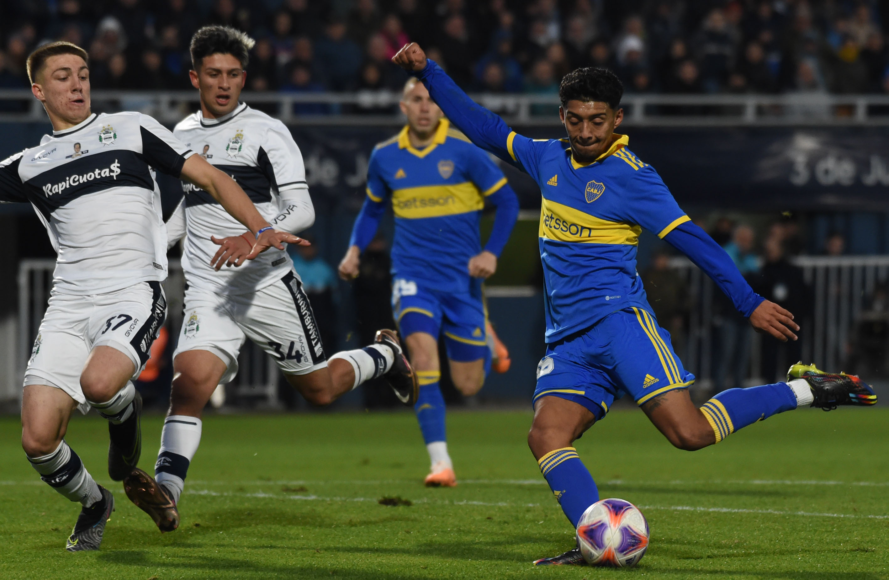 Boca tendrá una chance de meterse entre los cuatro mejores de la Copa Argentina, pero debe vencer a Gimnasia en el cruce de cuartos.