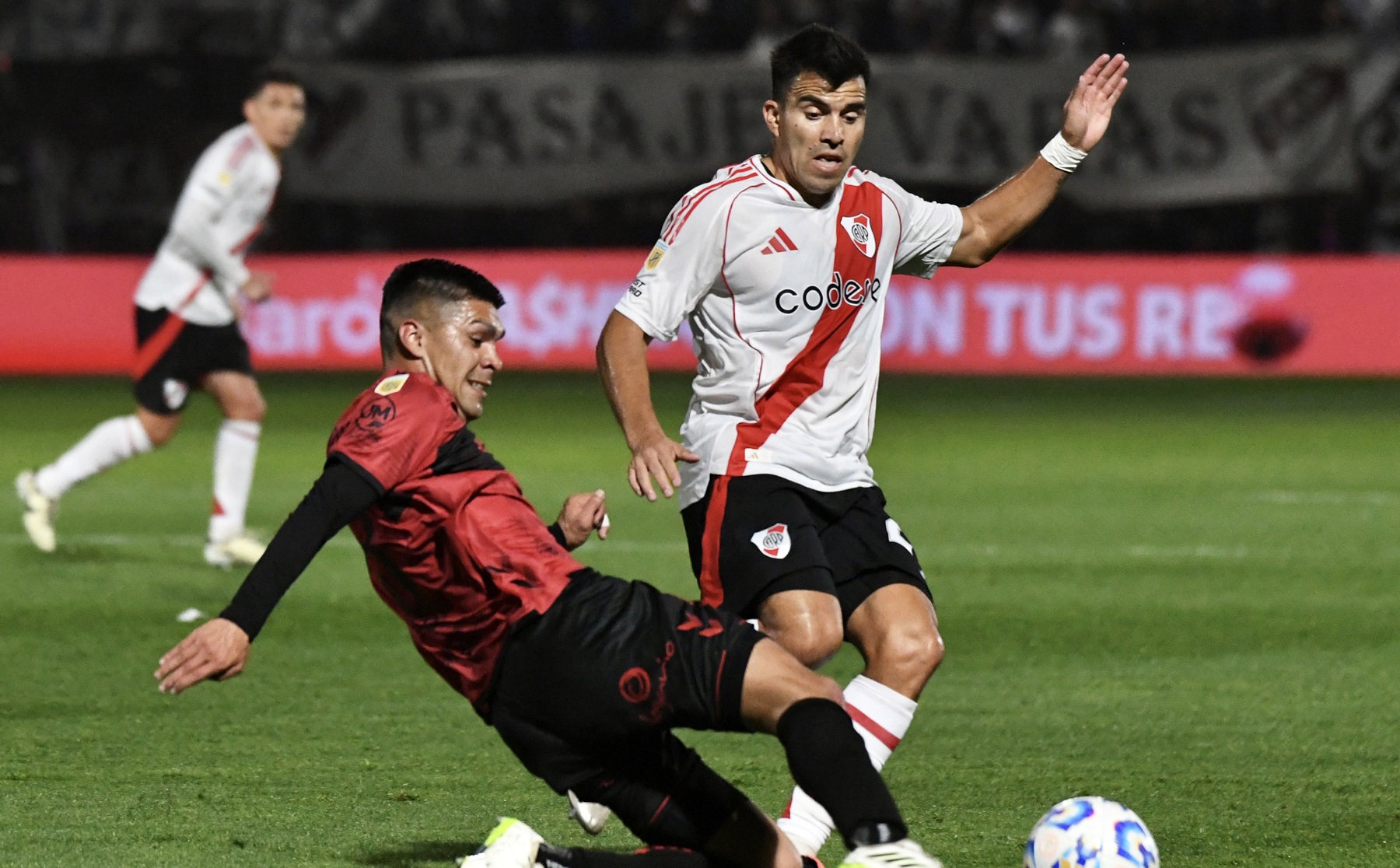 River iguala sin goles ante Platense por la Liga Profesional. Foto: FBaires.