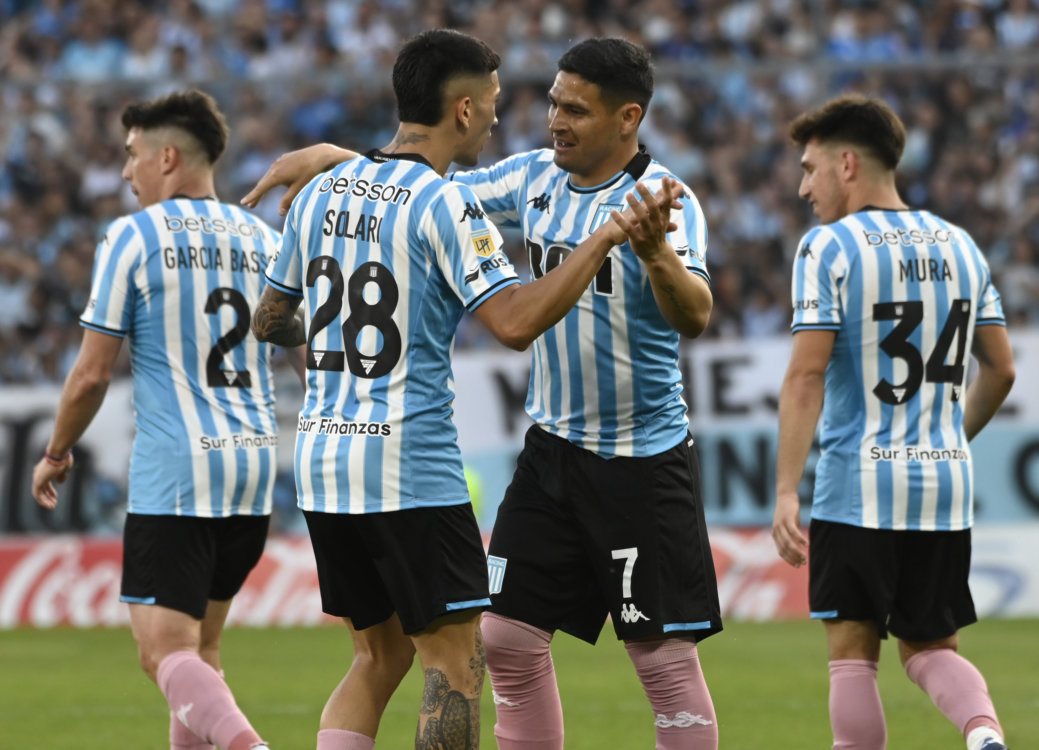 Racing tiene una visita de riesgo ante Corinthians, en la primera semifinal de la Sudamericana. Fotobaires