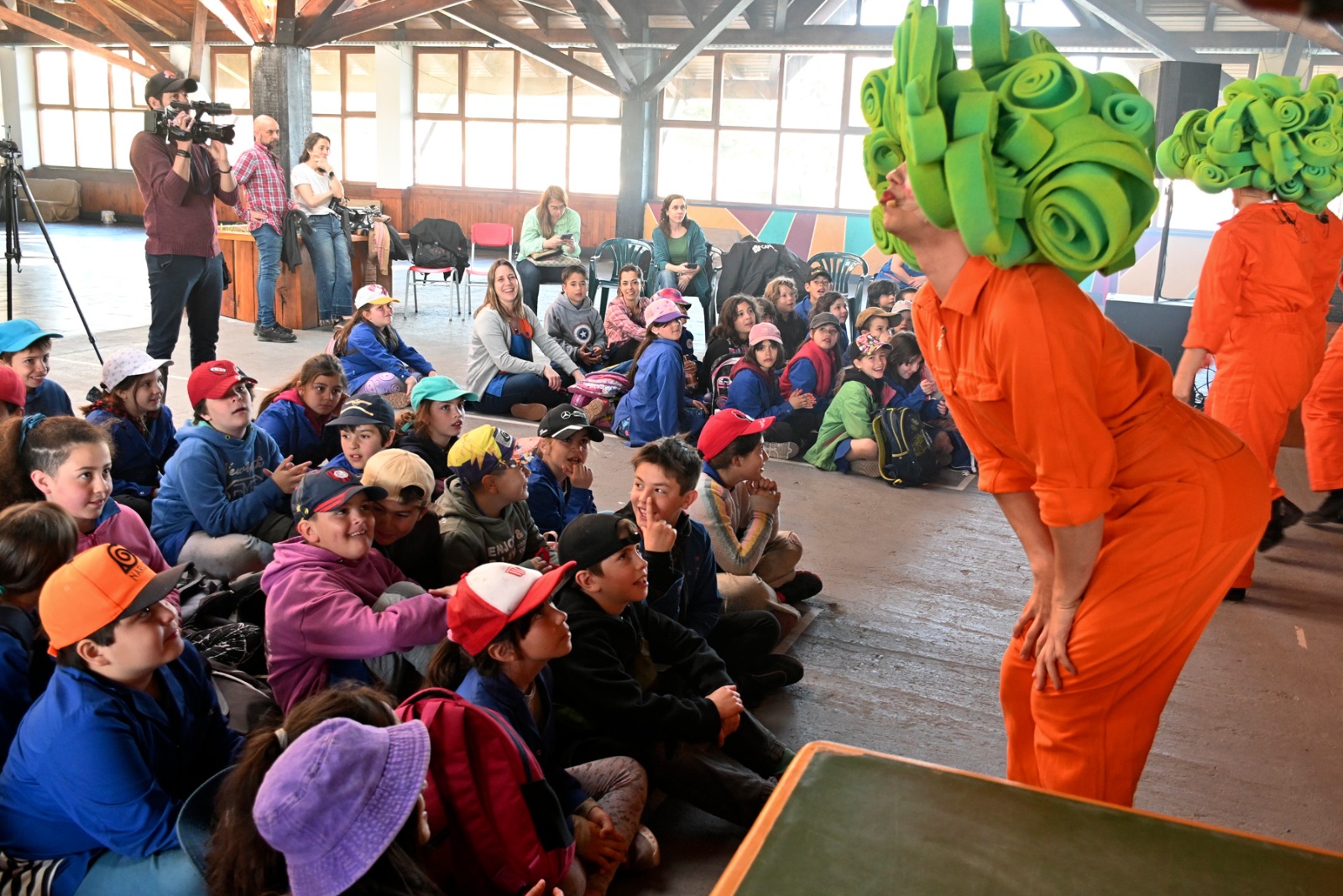 Hubo seis funciones en dos días, de las que participaron más de mil estudiantes. Foto: Chino Leiva