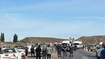 Imagen de Dos muertas por un choque frontal en Ruta 7: eran madre e hija y de Rincón de los Sauces