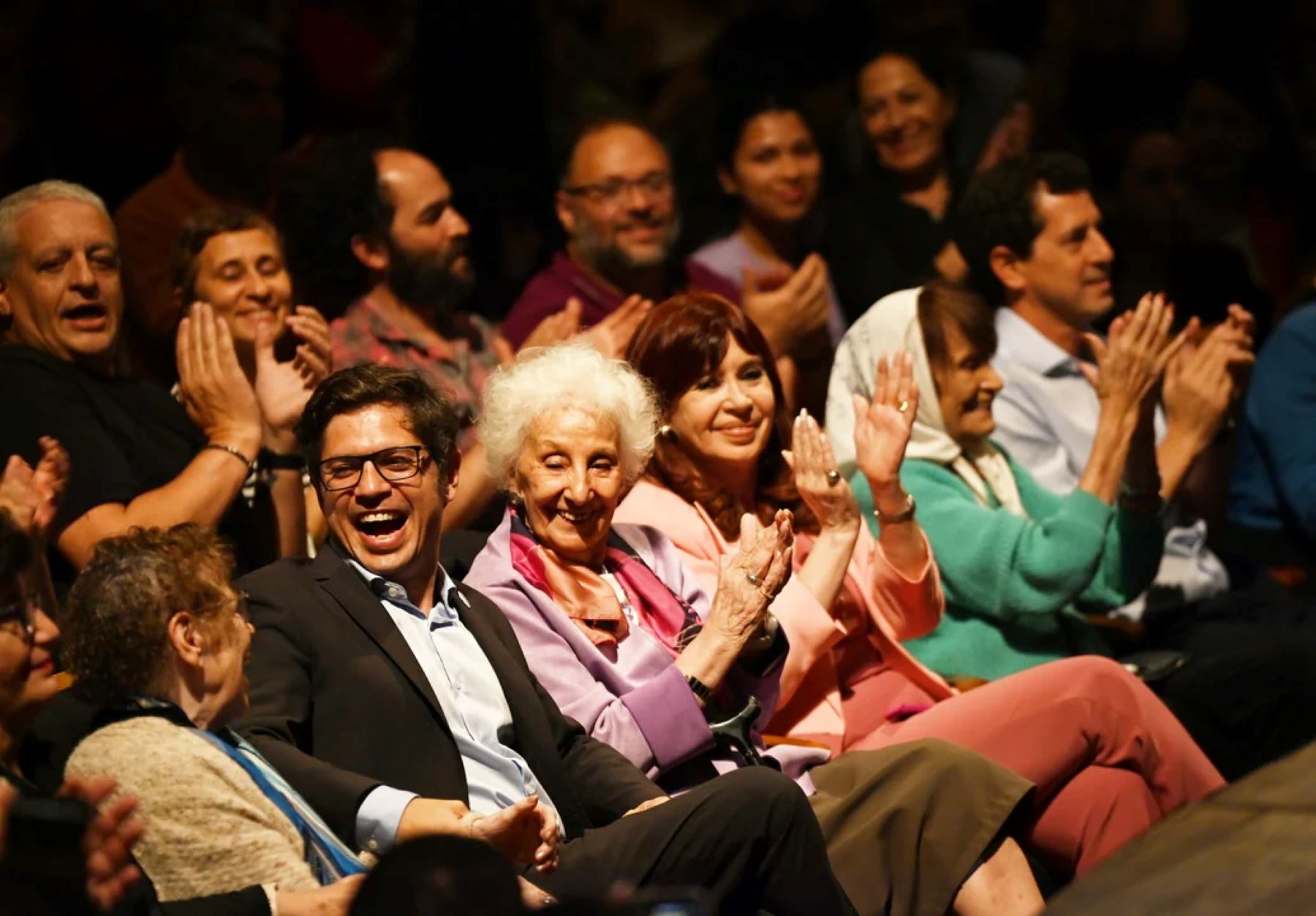 Acto por el aniversario de la asociación Abuelas de Plaza de Mayo (Crédito: gentileza) 