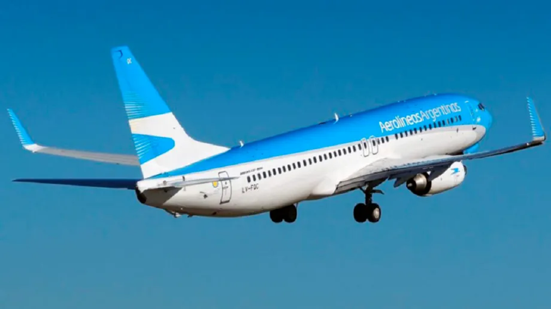 El gobierno de Javier Milei declaró a Aerolínas Argentinas "sujeta a privatización".