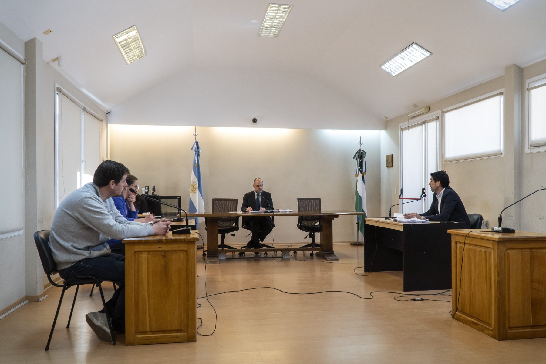 La audiencia se hizo este mipercoles en Bariloche y la dirigió el juez de garantías Juan Pablo Laurence. (Foto Marcelo Martínez/Patagonia)