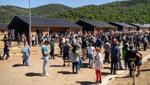 Entregaron las últimas cien casas de Techo Digno en Bariloche, luego de 11 años