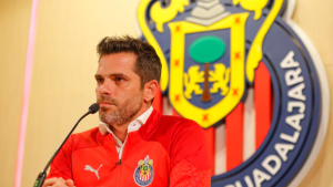 Fernando Gago se acerca a Boca y en México lo tildan de “mercenario”