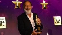 Imagen de Martín Fierro de Cine: Guillermo Francella se llevó el Oro: «Hermosa noche, ¿verdad?»