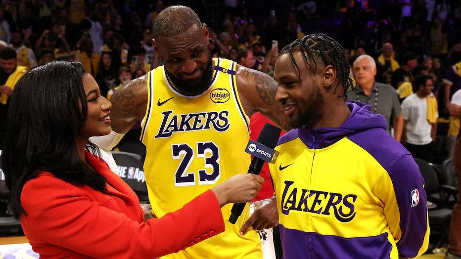 LeBron y Bronny James hicieron historia en la NBA.