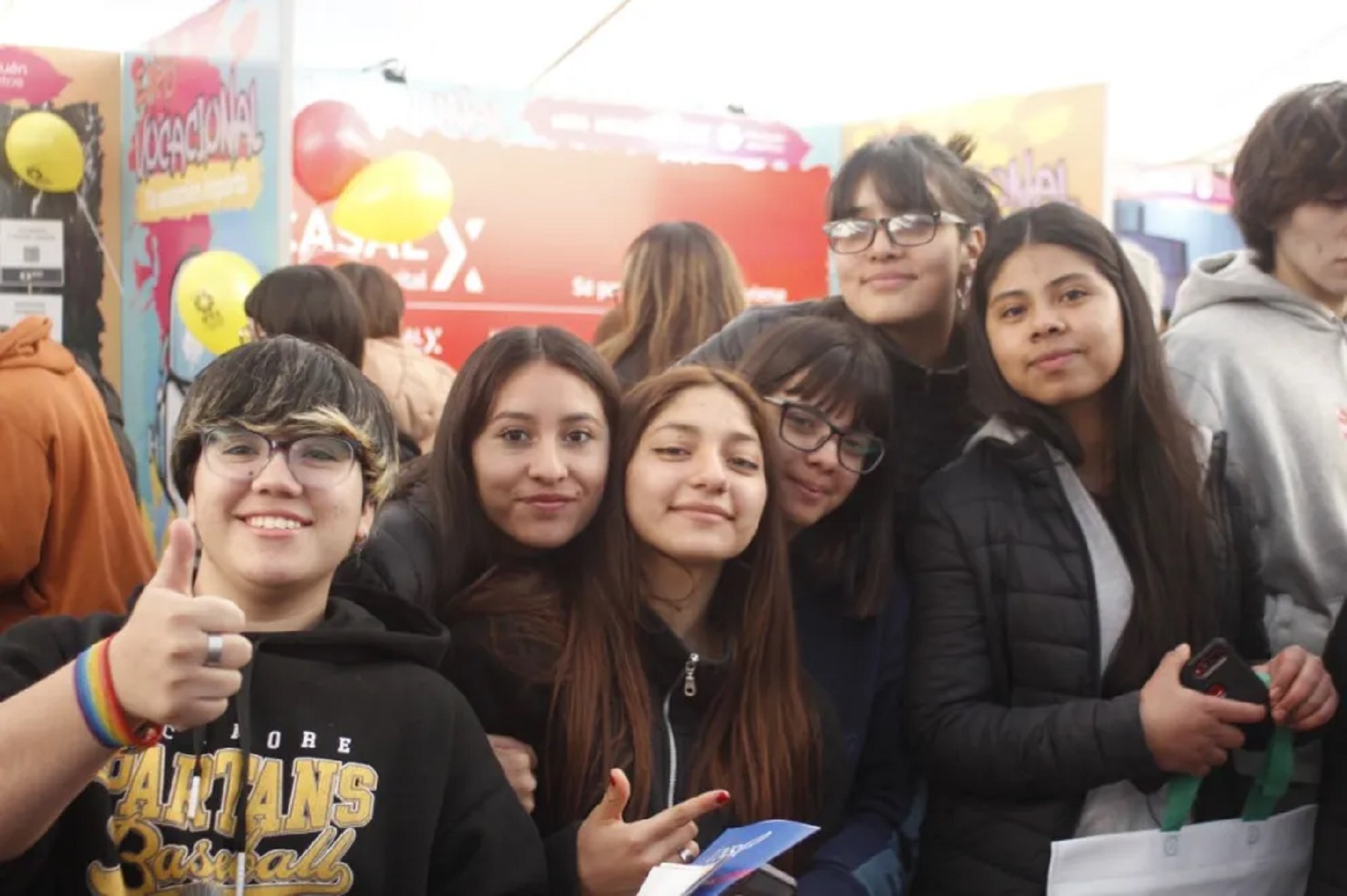 Estudiantes Neuquén.-