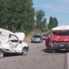 Imagen de Violento choque frontal dejó tres heridos en Ruta 22, cerca de Roca