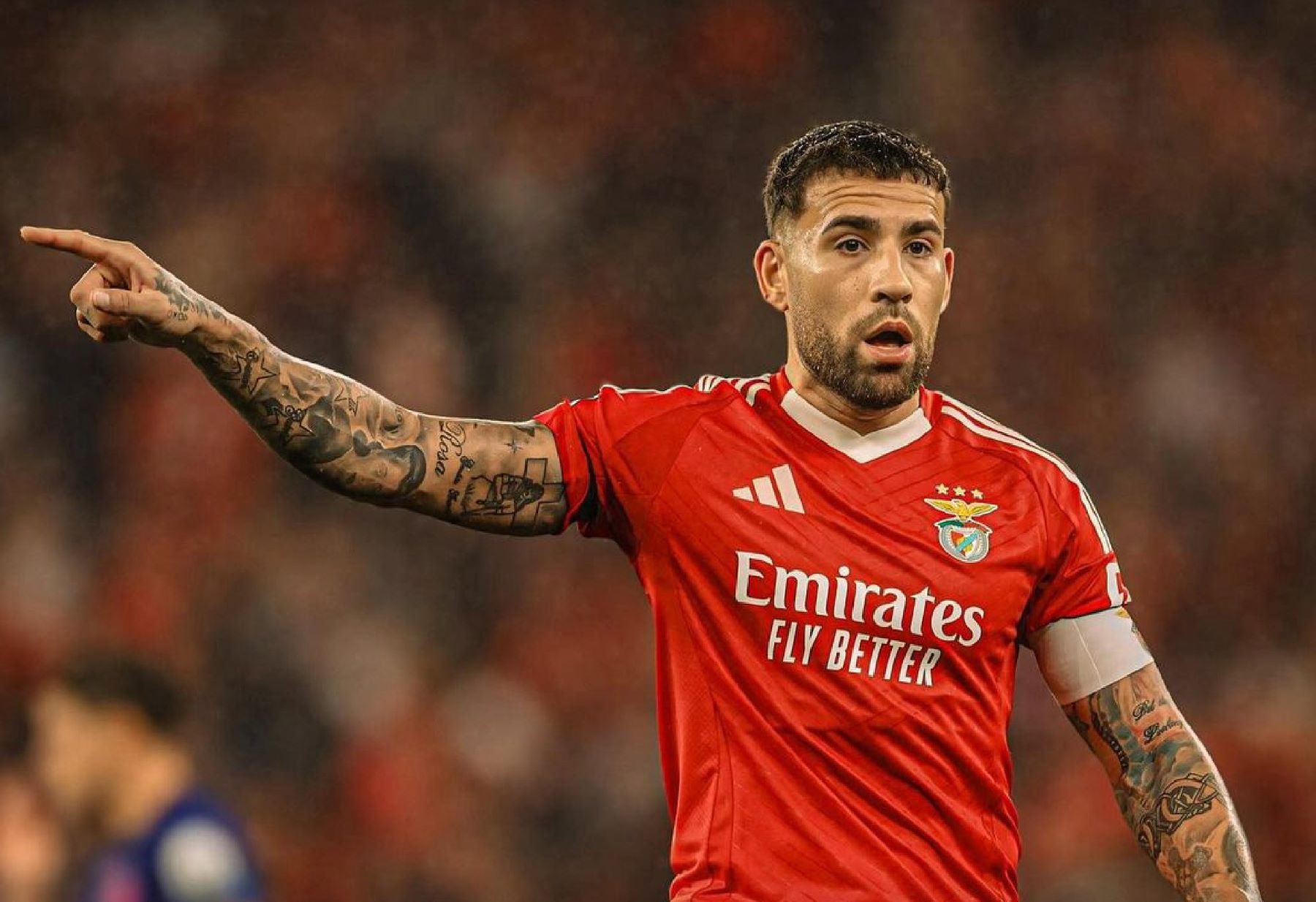 Otamendi, de gran presente en Benfica, habló de su posible llegada a River. (@SLBenfica)