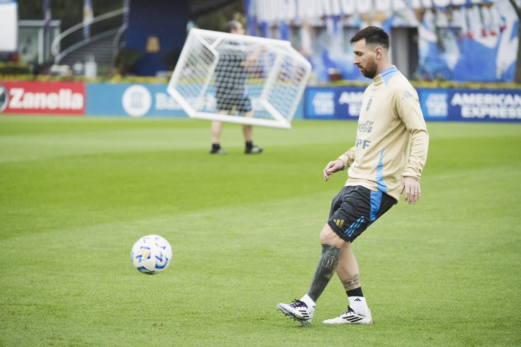 Messi - Julián - Lautaro, el tridente para jugar con Bolivia. (Foto: @Argentina)