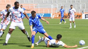 San Lorenzo y Godoy Cruz terminaron empatados en la reanudación: el Ciclón erró un penal