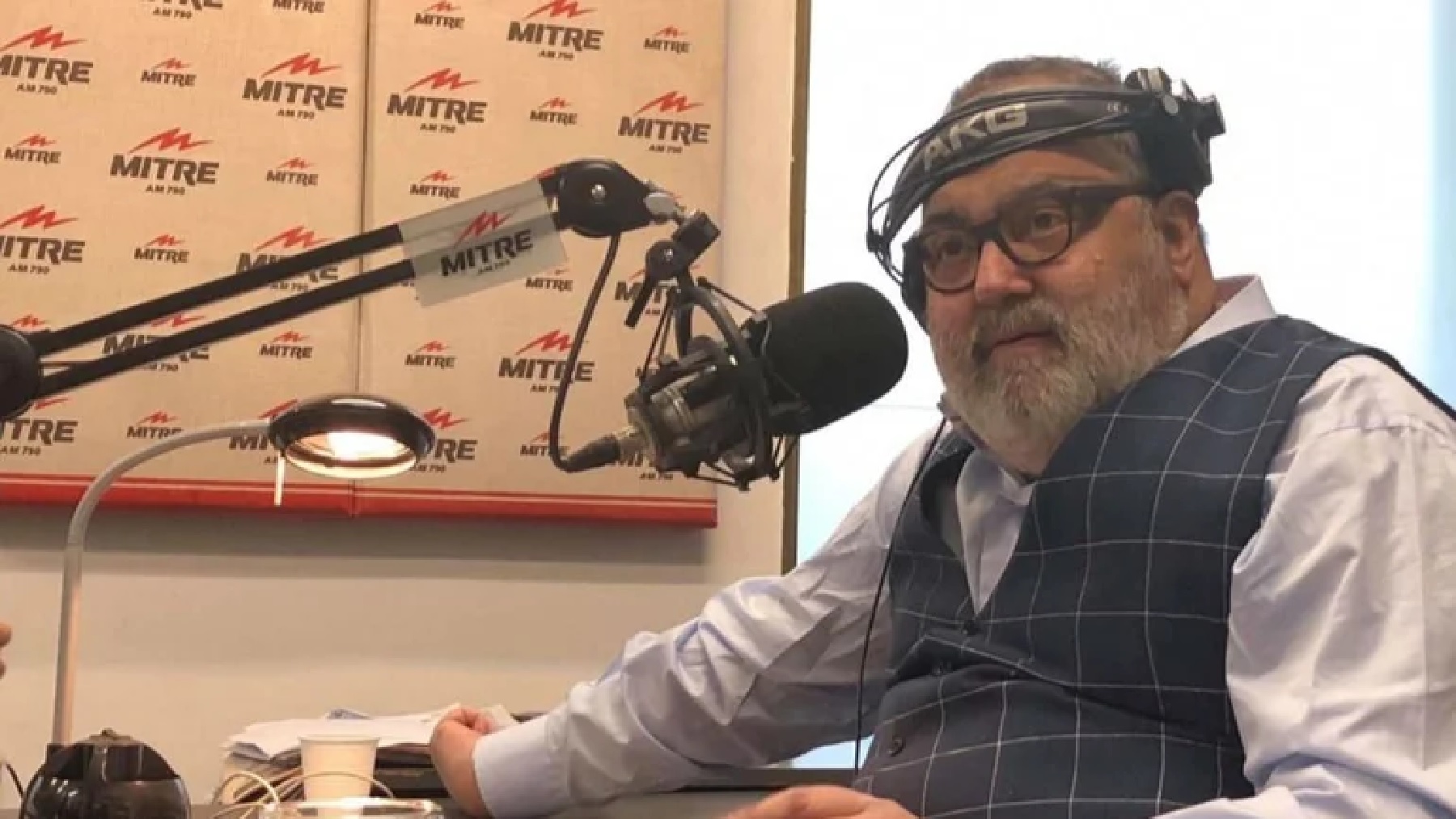 Jorge Lanata en los estudios de Radio Mitre.