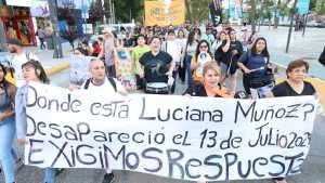 Marchan por Luciana Muñoz a seis meses de su desaparición en Neuquén: «Te seguimos buscando»