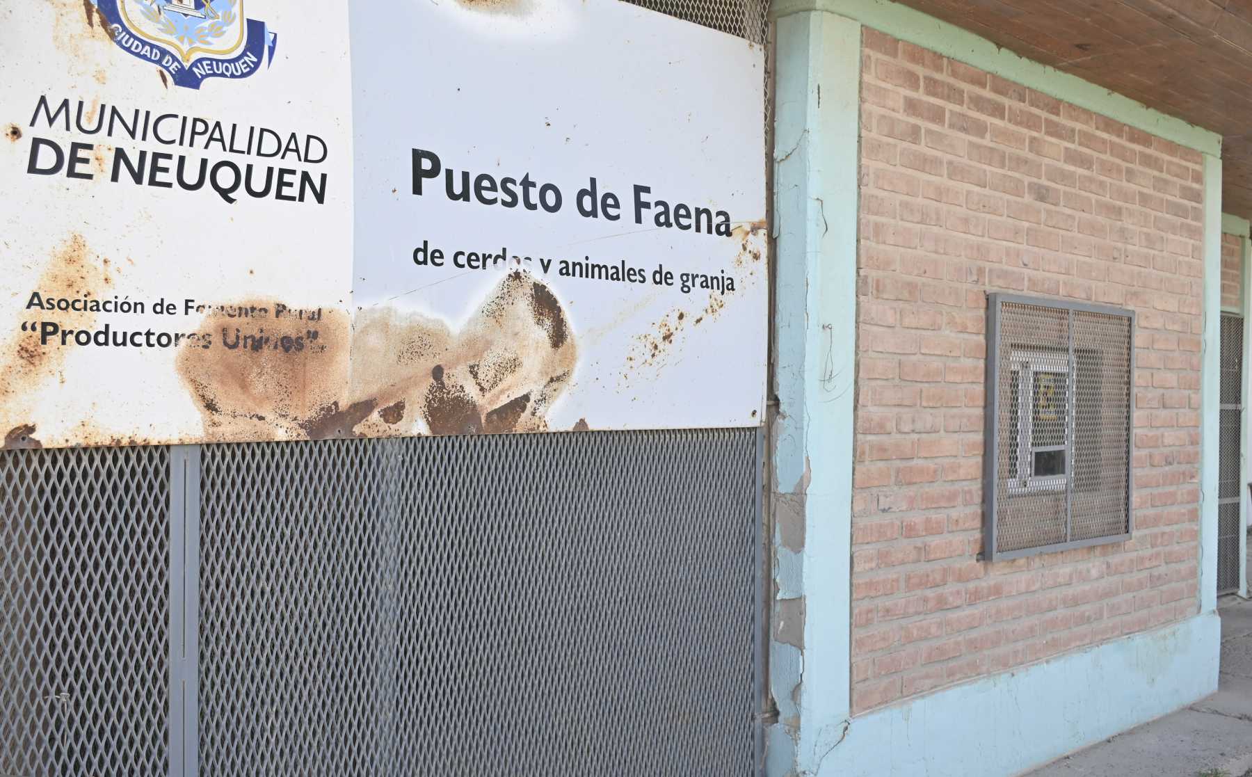 La sala de Faena de la Municipalidad de Neuquén dejó de funcionar hace una semana (foto Florencia Salto)