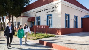 Plaza Huincul incorporó cuatro edificios históricos que le donó YPF